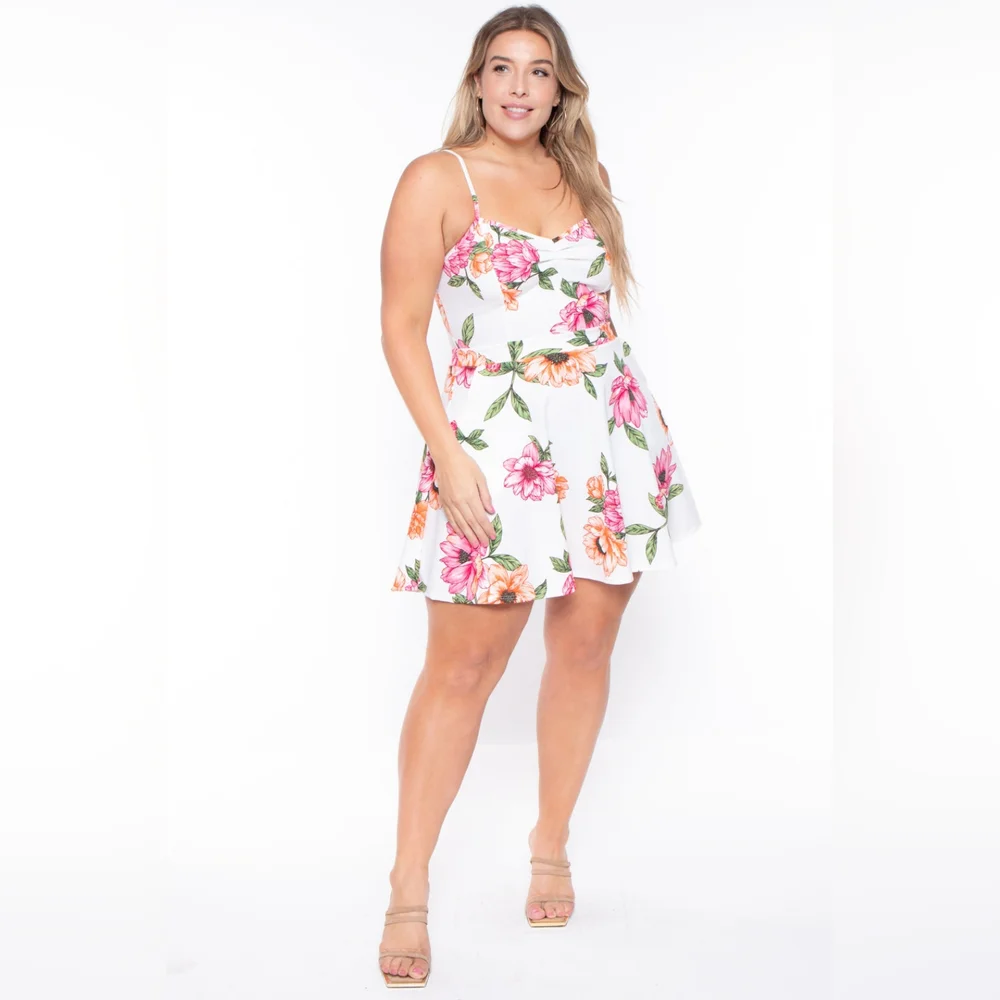 NEW NWOT CurvySense Plus Size Cream Blossom Floral Dress Size 4XL - Picture 1 of 7